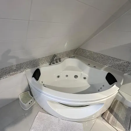 Maison Avec Jacuzzi Proche Paris Semesterbostad